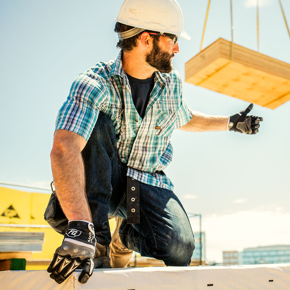 Plaid Shirt for Construction Workers: Flame Resistant Workwear